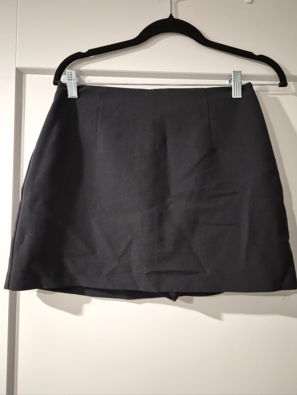 Abercrombie A&F Scarlett Mini Skort